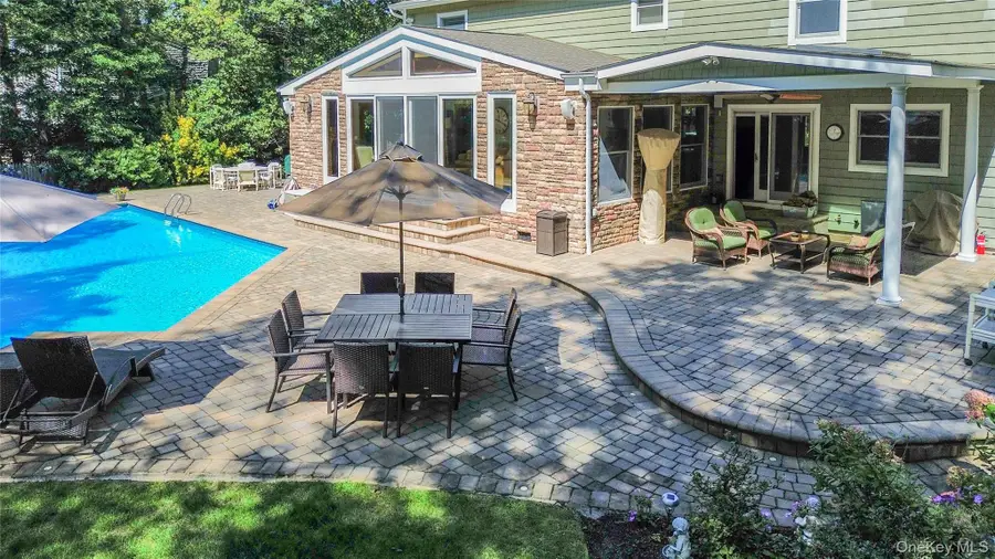 14 Vega Drive, Shoreham, NY 11786 - Image #3