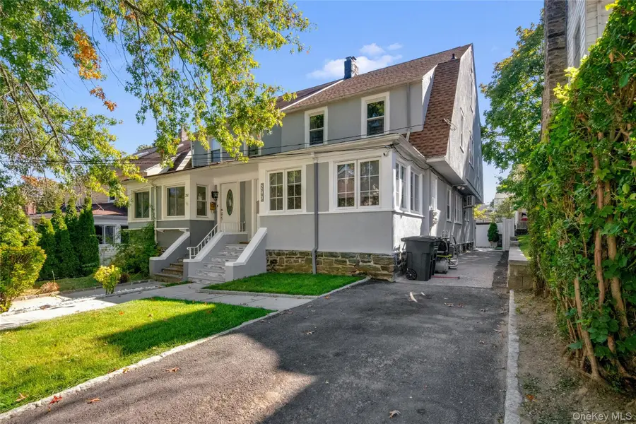 290 E Sidney Avenue, Mount Vernon, NY 10553 - Image #2