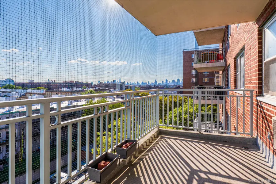 52-30 39th Drive #7F, Woodside, NY 11377 - Image #2