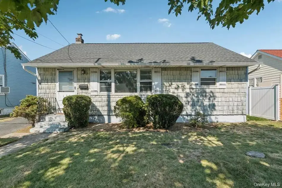 178 Princess Street, Hicksville, NY 11801 - Image #1