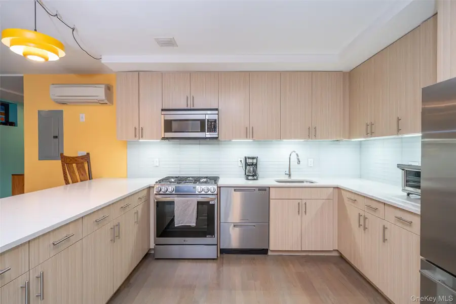 52 Convent Avenue #1C, New York, NY 10027 - Image #2