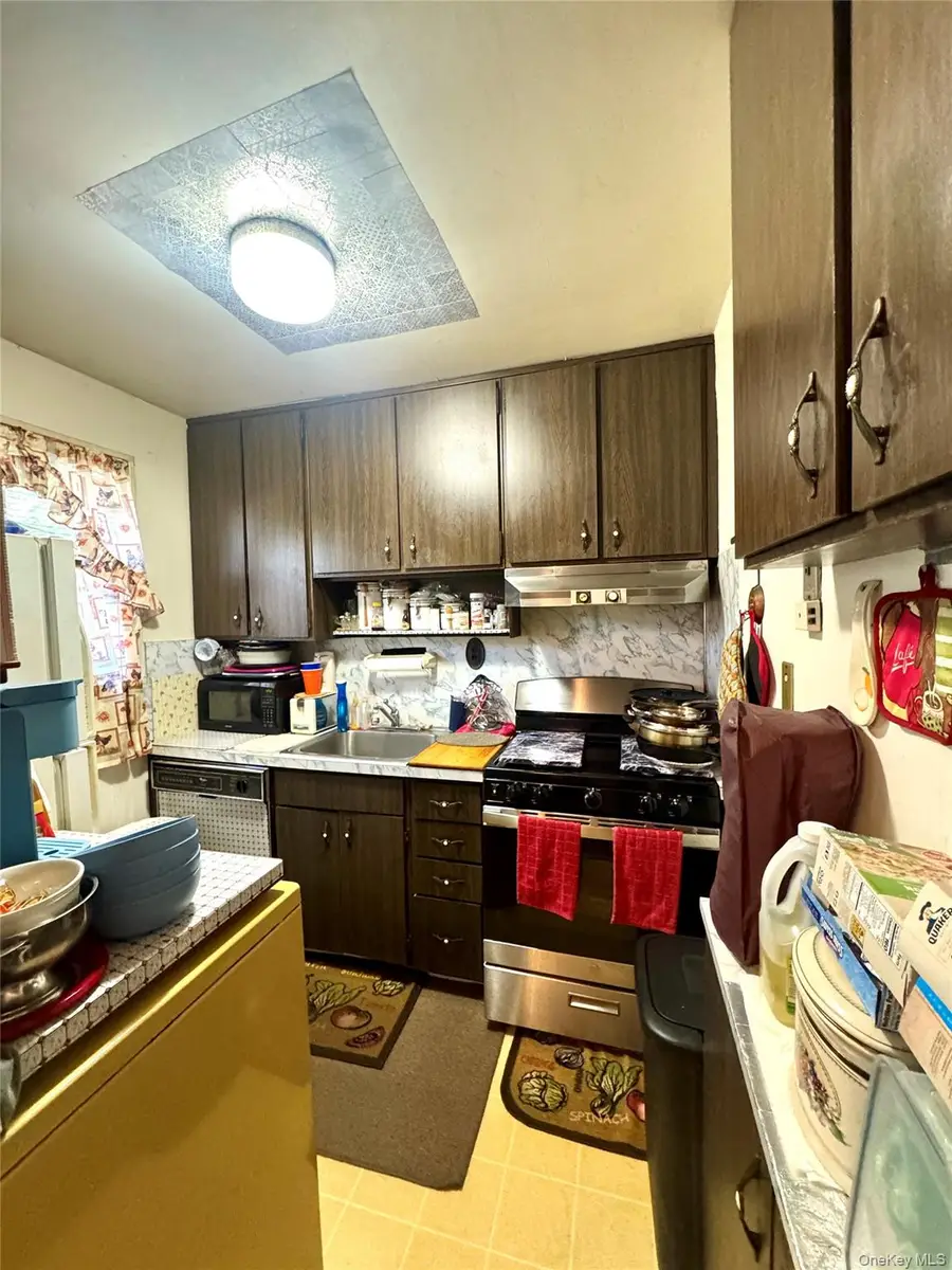 224-20 Manor Road #9-1, Queens Village, NY 11427 - Image #3