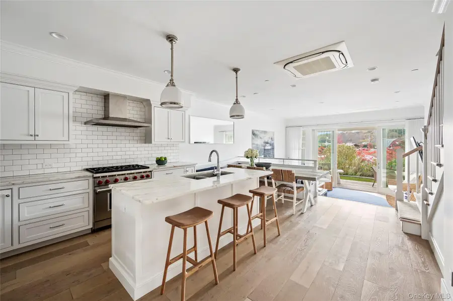 3 Old Boathouse Lane S, Hampton Bays, NY 11946 - Image #3