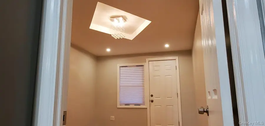 914 Duncan Street, Bronx, NY 10469 - Image #2