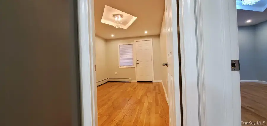 914 Duncan Street, Bronx, NY 10469 - Image #3