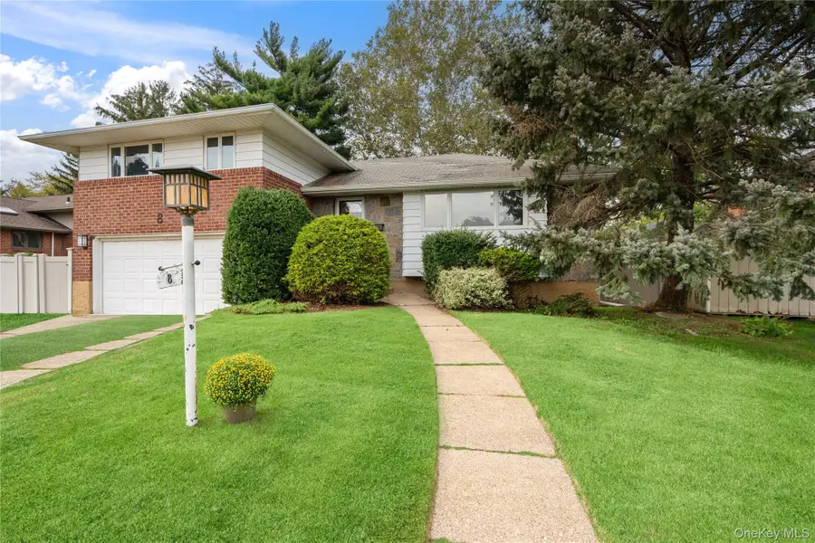 8 Westminster Road, Syosset, NY 11791 - Image #2