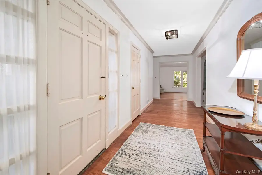 71 Commodore Road, Chappaqua, NY 10514 - Image #3