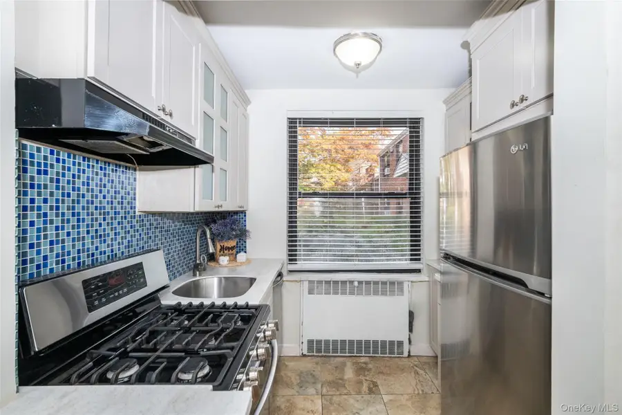 153 E Hartsdale Avenue #1B, Hartsdale, NY 10530 - Image #3