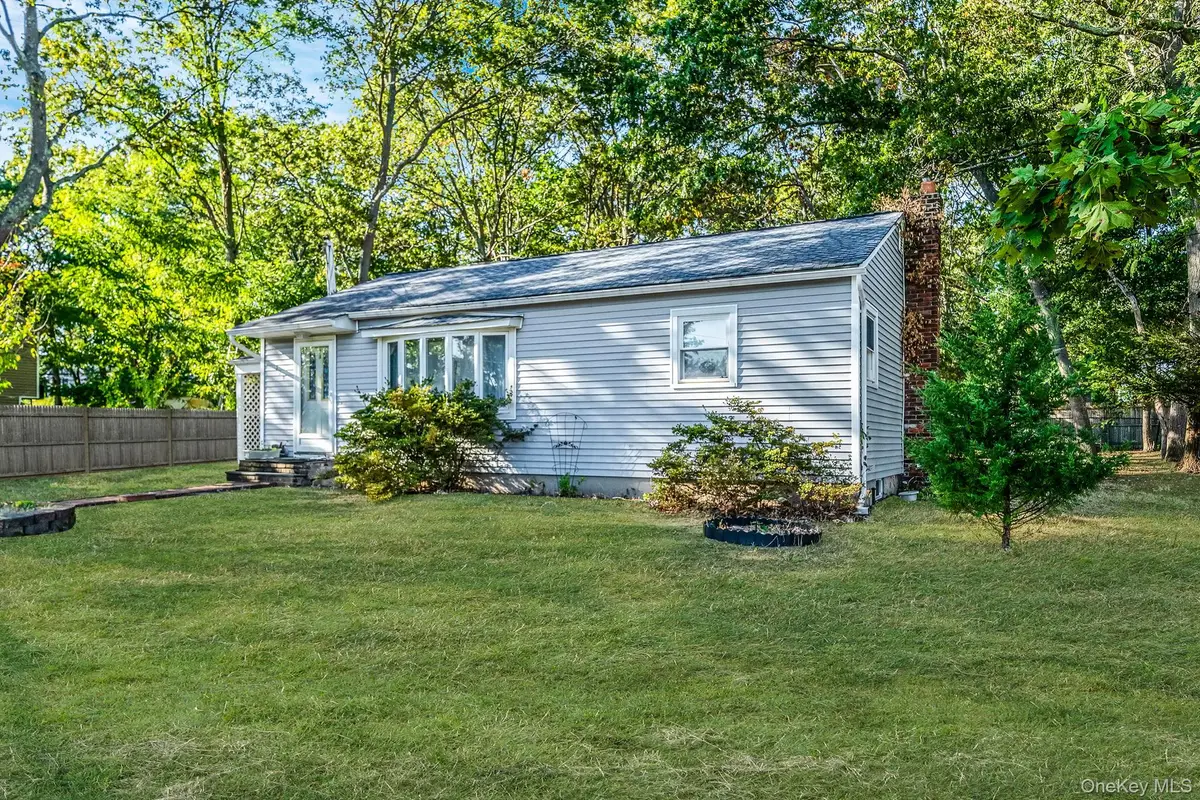 529 Elder Lane, Ronkonkoma, NY 11779 - Image #1