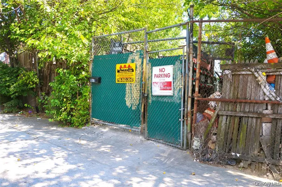 3560 Bronxwood Avenue, Bronx, NY 10469 - Image #3