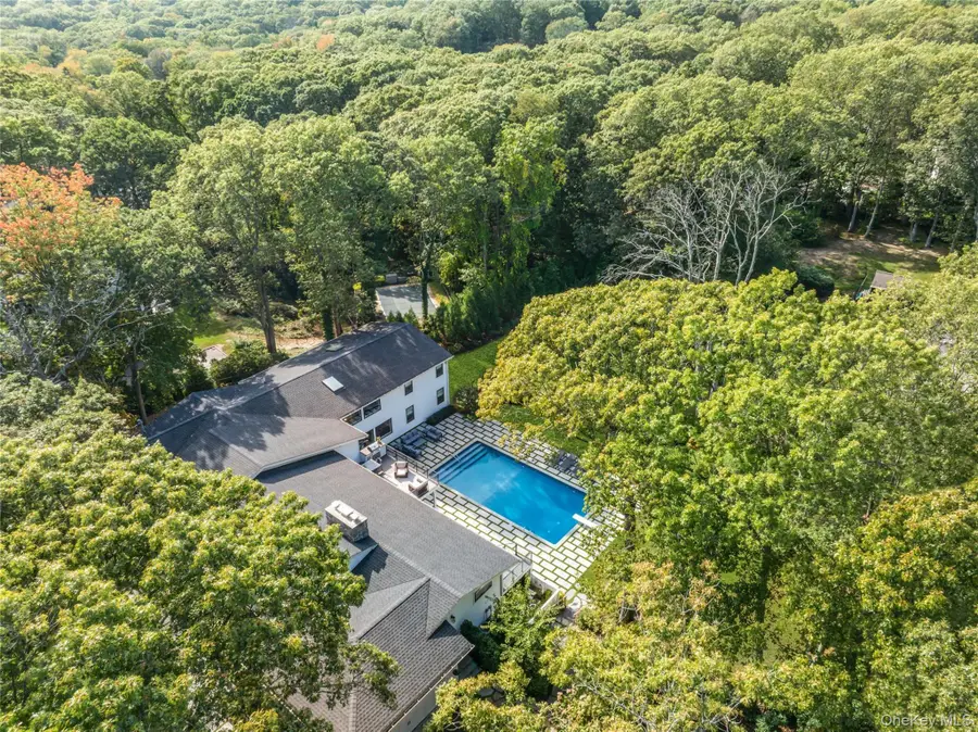 4 Treeview Drive, Melville, NY 11747 - Image #3