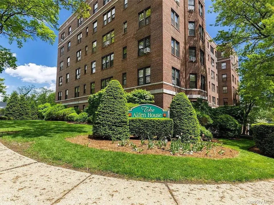 11 Alden Road #4D, Larchmont, NY 10538 - Image #1
