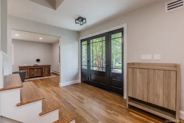 5 Satterly Road, East Setauket, NY 11733 - Image #3