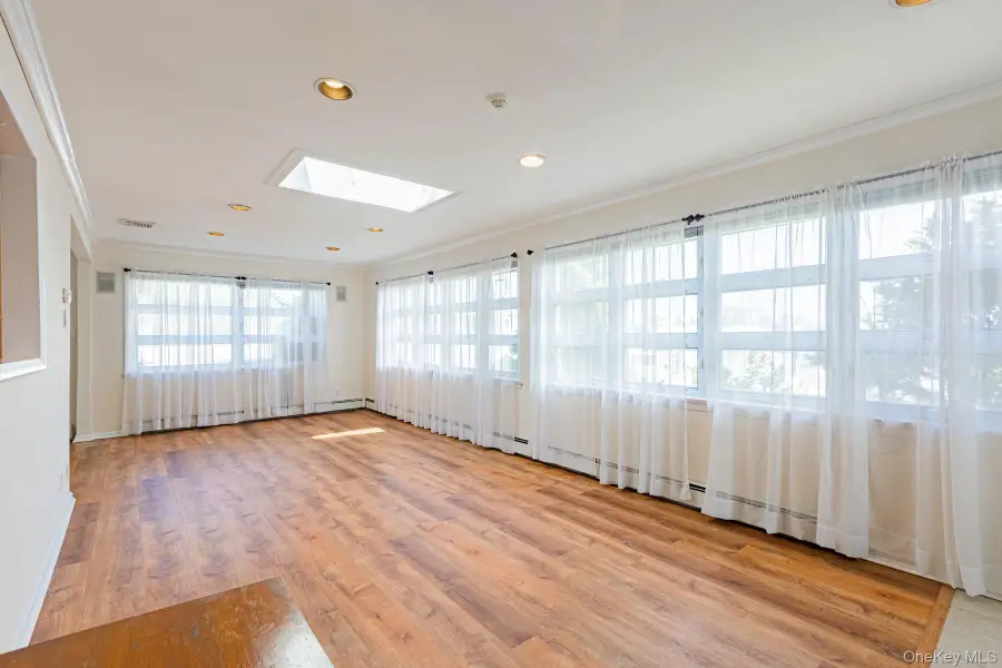 97 Ocean Avenue, Bay Shore, NY 11706 - Image #3