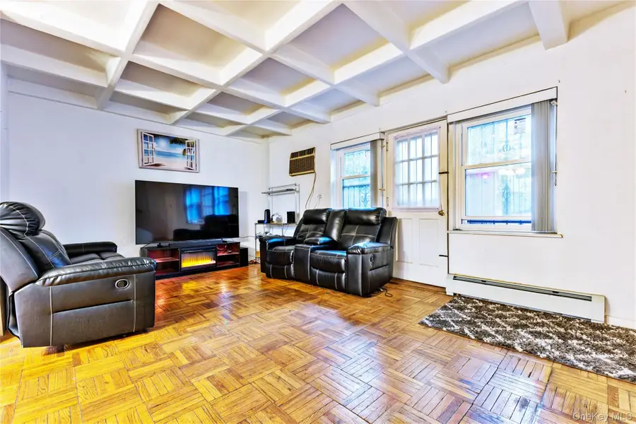 80-14 150 Street #25B, Briarwood, NY 11435 - Image #2