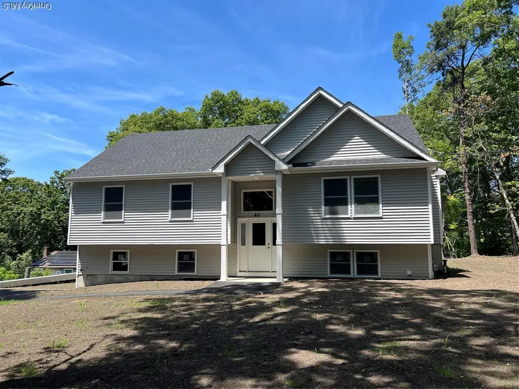 510 Scherger Avenue, East Patchogue, NY 11772 - Image #1