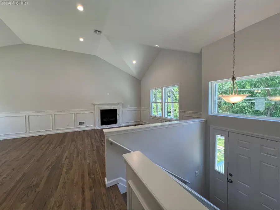 510 Scherger Avenue, East Patchogue, NY 11772 - Image #2