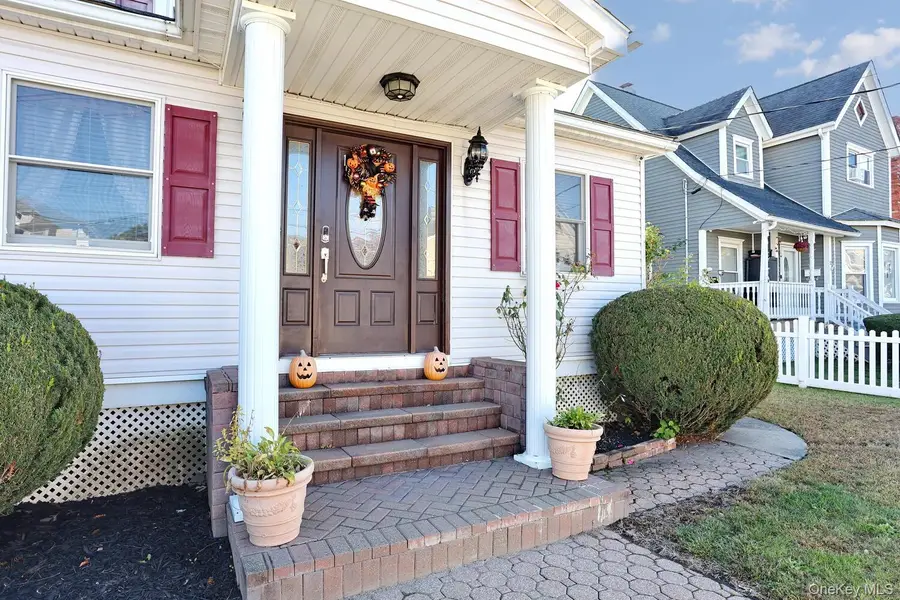 16 Demarest Avenue, West Haverstraw, NY 10993 - Image #2