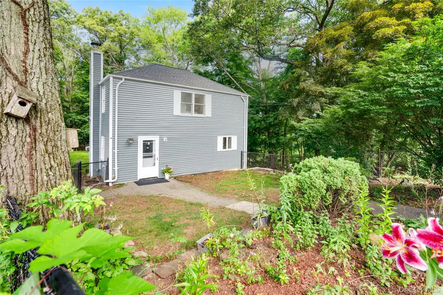 194 Frederick Street, Cortlandt Manor, NY 10567 - Image #2