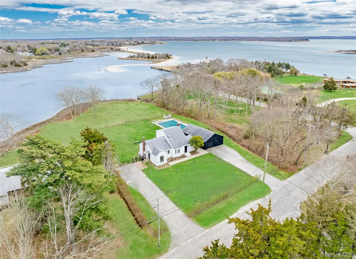 13 Tarkettle Road, Shelter Island, NY 11964 - Image #1