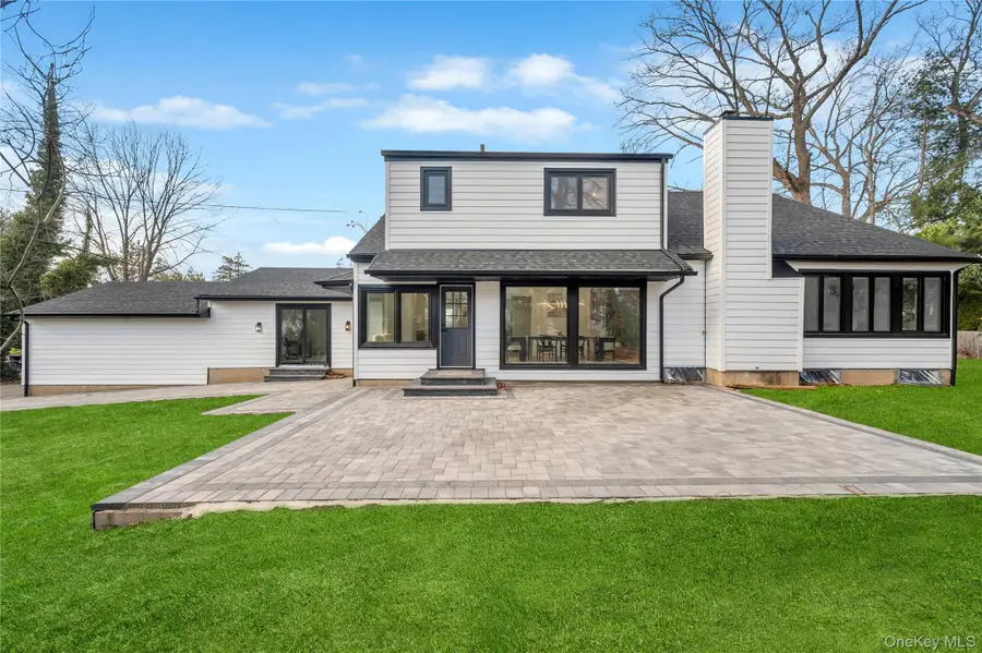 14 Lakeville Drive, East Hills, NY 11576 - Image #3