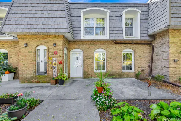 655 Middle Country Road #7B1, Coram, NY 11727