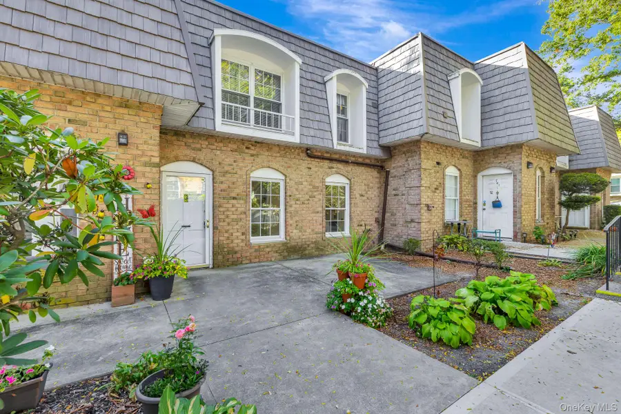 655 Middle Country Road #7B1, Coram, NY 11727 - Image #2