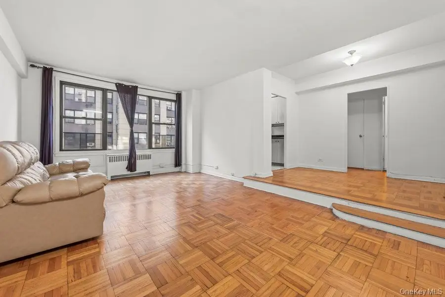 98-26 64 Avenue #3D, Rego Park, NY 11374 - Image #3