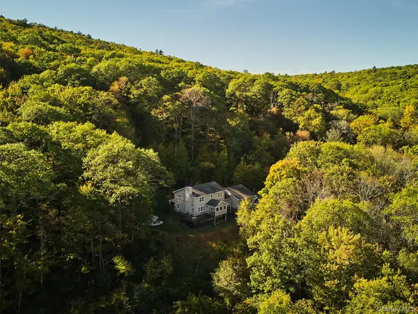 89 Stillerberg Strada, Kerhonkson, NY 12446