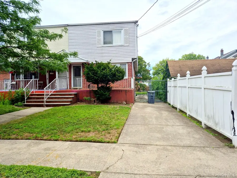 109-49 176, Jamaica, NY 11433 - Image #3