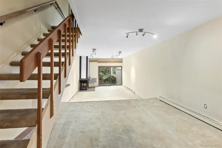 9 Round Hill Road, Dobbs Ferry, NY 10522 - Image #3