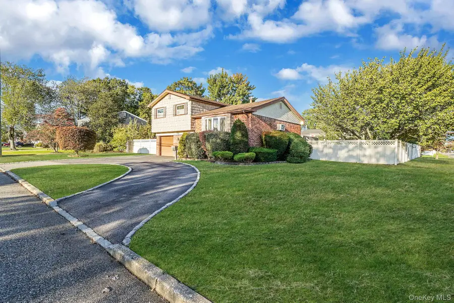 337 W 20th Street, Deer Park, NY 11729 - Image #3