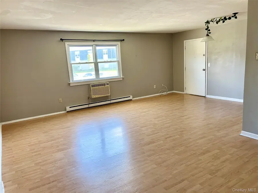 10 White Gate Road #B, Wappingers Falls, NY 12590 - Image #3