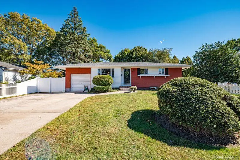 191 E. 2nd Street, Deer Park, NY 11729 - Image #1