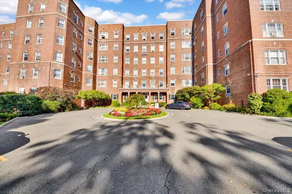 50 N Broadway #1L, White Plains, NY 10603