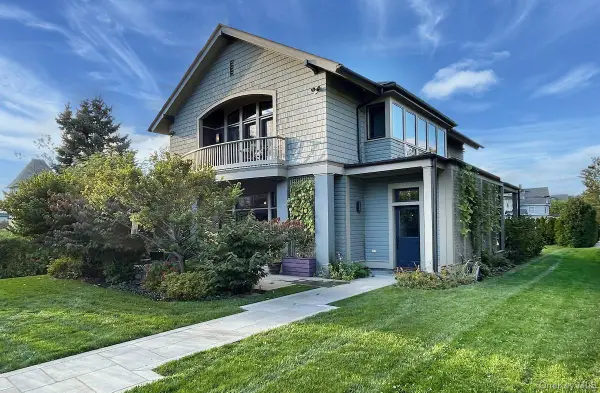 10 Sherman Avenue, Dobbs Ferry, NY 10522