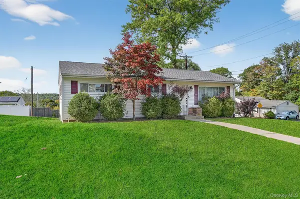 7 Manhattan Avenue, Middletown, NY 10940