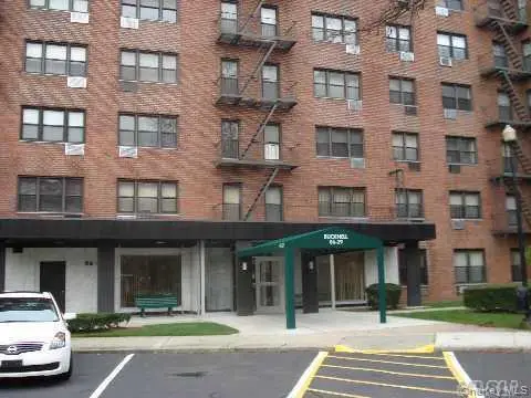86-29 155 Avenue #5F, Howard Beach, NY 11414