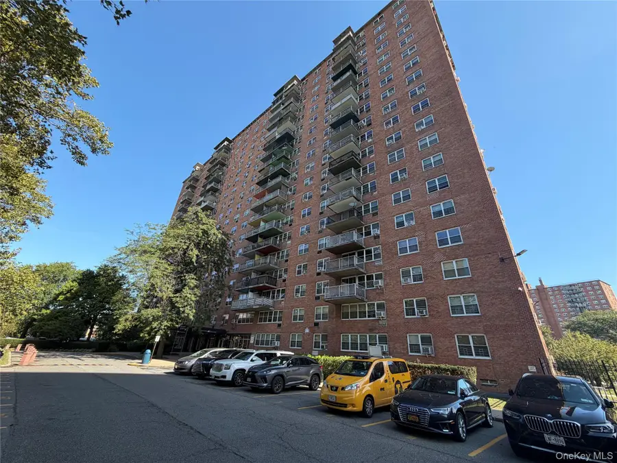 880 Boynton Avenue #8M, Bronx, NY 10473 - Image #2
