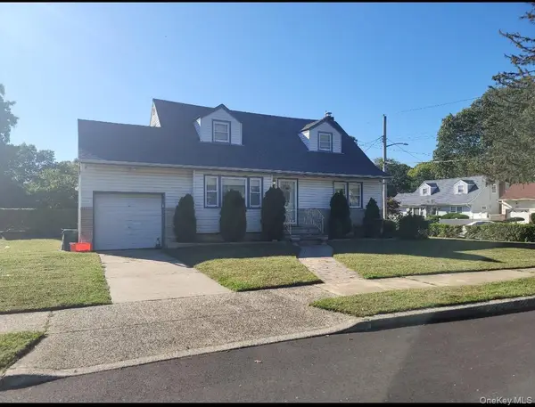 1024 Mahopac, West Hempstead, NY 11552