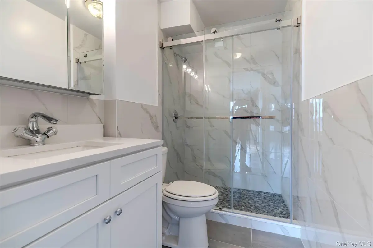 166-25 Powells Cove Boulevard #10G, Whitestone, NY 11357 - Image #1