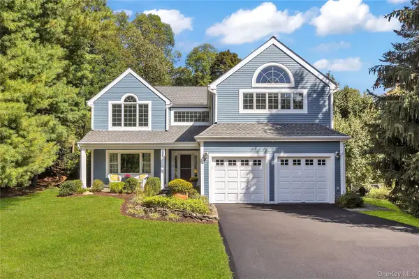 3154 Stoneleigh Court, Yorktown Heights, NY 10598