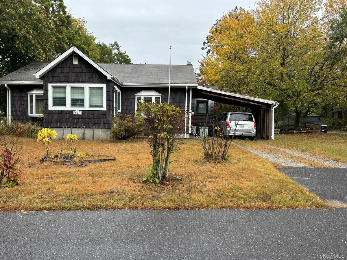 157 Pleasure Avenue, Ronkonkoma, NY 11779 - Image #1