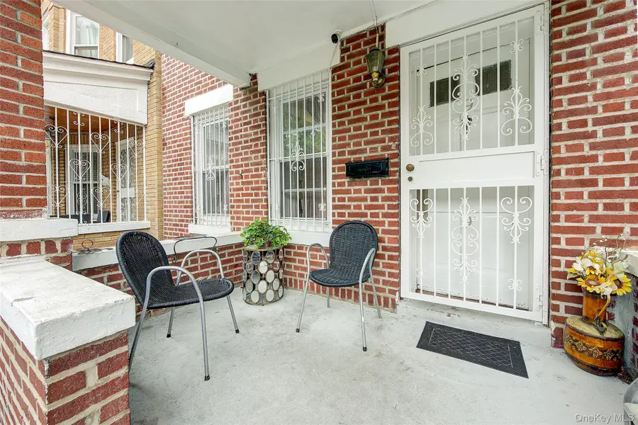 9 Adler Place, Brooklyn, NY 11208 - Image #3