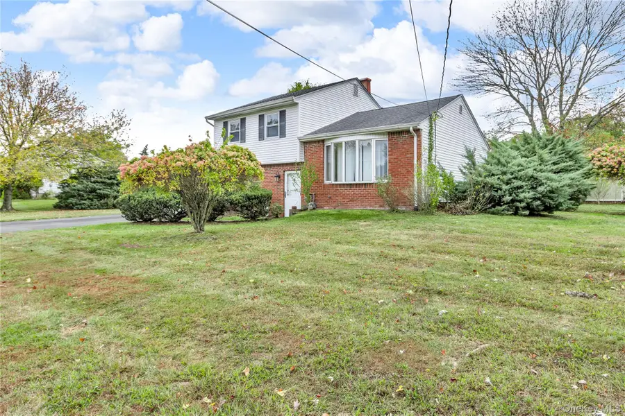 60 Hoffman Lane, Blauvelt, NY 10913 - Image #2