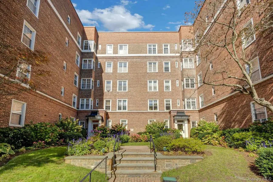 3 Midland Gardens #3H, Bronxville, NY 10708 - Image #2