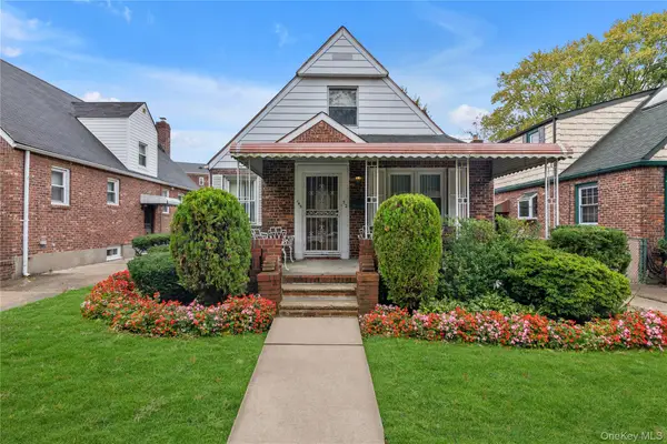 145-52 10th Avenue, Whitestone, NY 11357