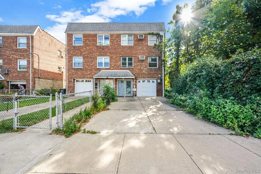 9010 70th Drive, Forest Hills, NY 11375 - Image #3