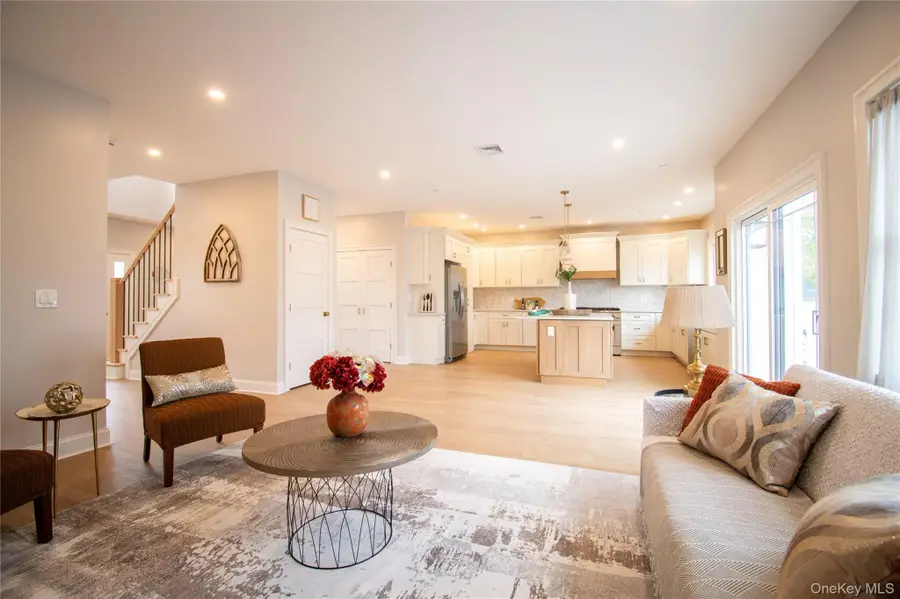 3004 Harbor Street, Baldwin Harbor, NY 11510 - Image #2