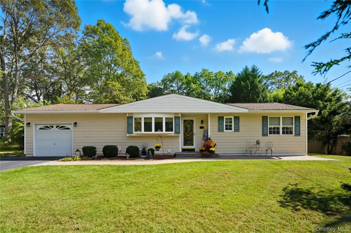 347 Wading River Road, Manorville, NY 11949 - Image #1